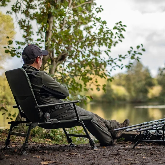 Coarse & Match Advanta  Protector Recliner Arm Fishing Chair